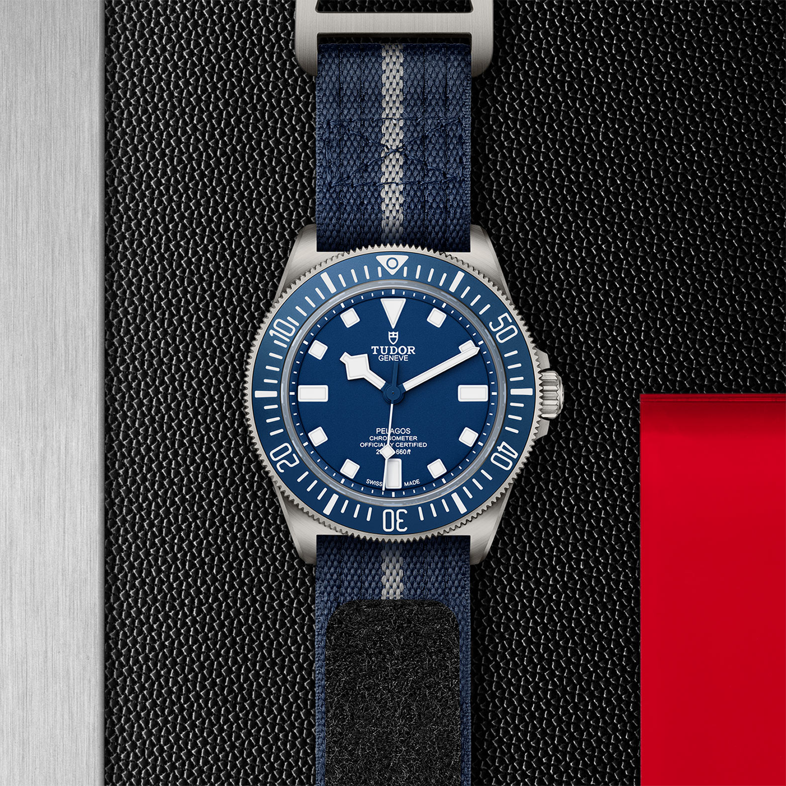 M25707B/24-0001